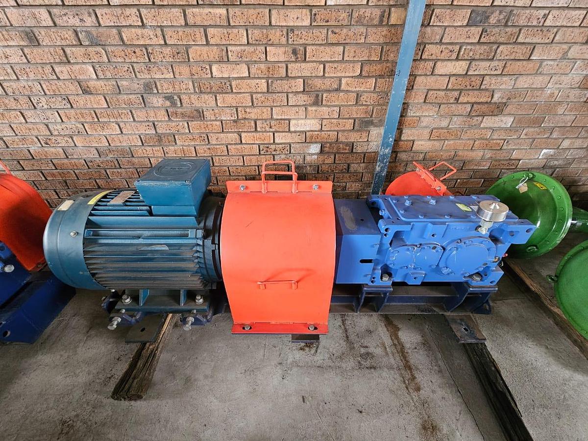 Used 75 KW BMG POWER PACK