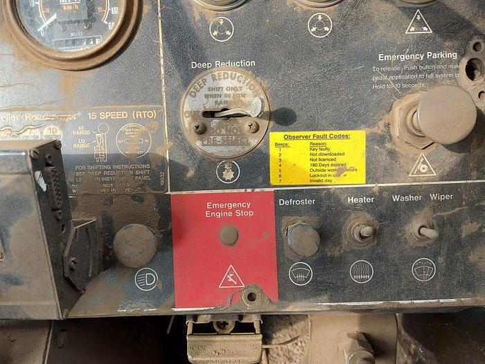 Used LINK BELT 140 TON LATTICE BOOM CRANE (NON-RUNNER)