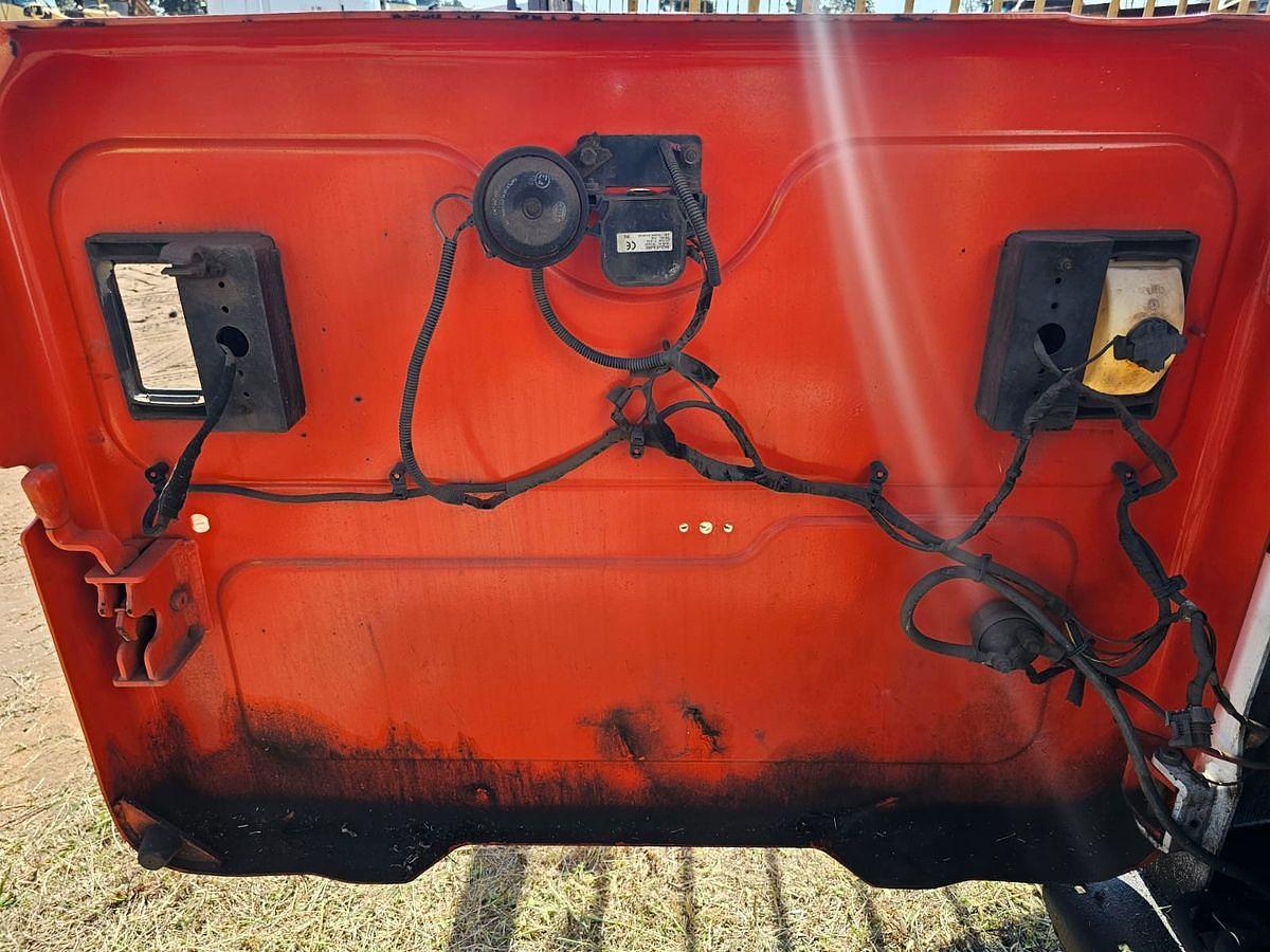 Used BOBCAT S450 SKID STEER LOADER (HARNASS NOT INCLUDED)