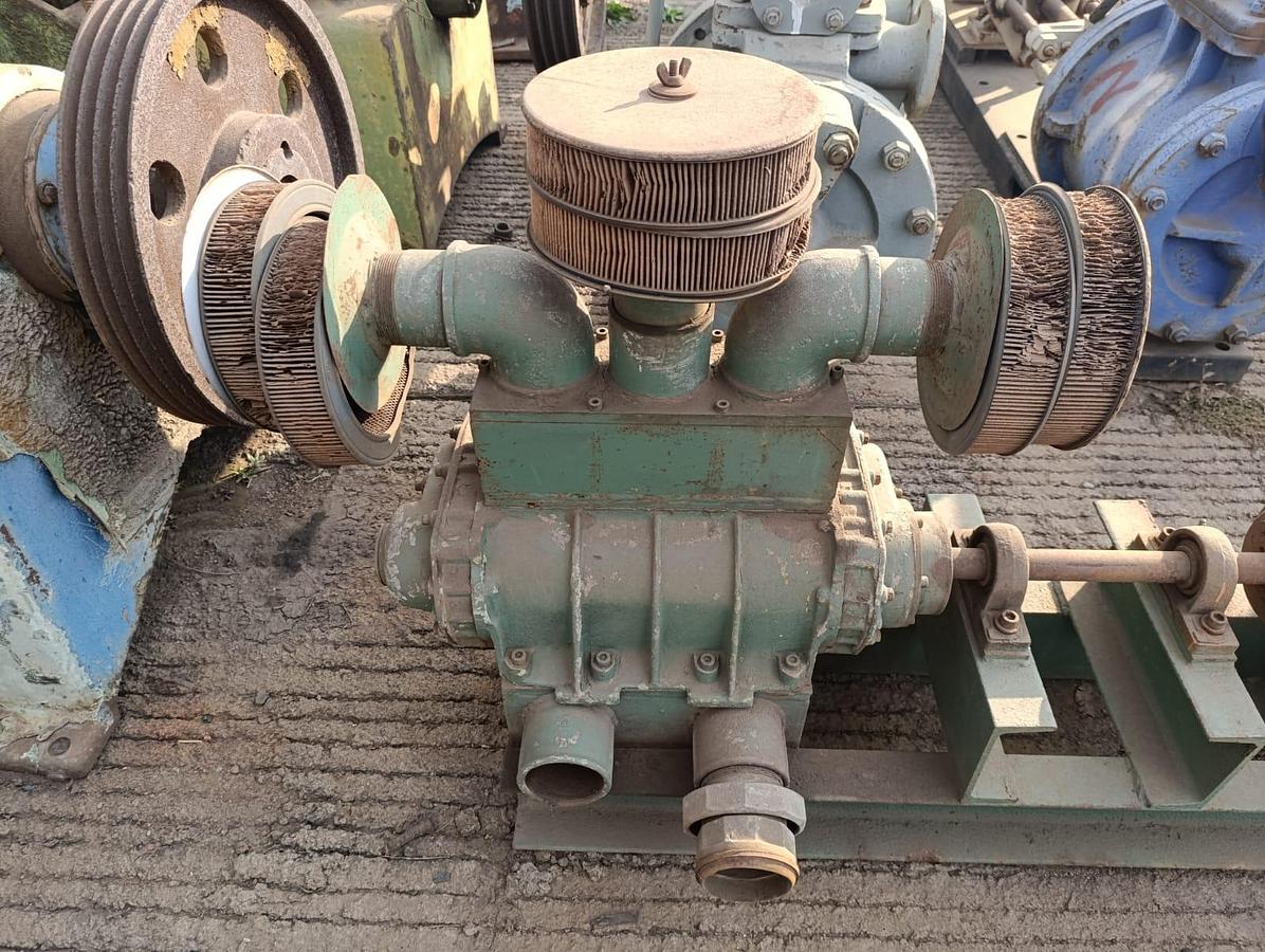 Used COMPRESSOR WITH ELECTRIC MOTOR