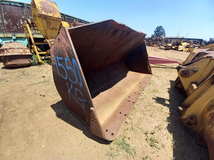 Used 1550 KG FRONT END LOADER BUCKET