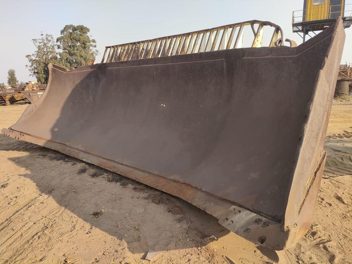 Used CAT D10 DOZER BLADE