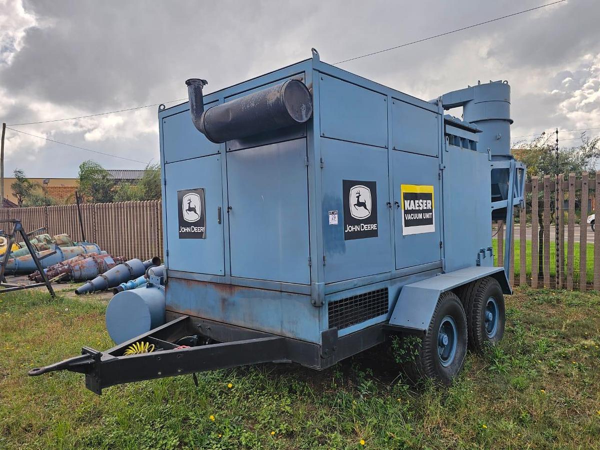 Used KAESER OMEGA MOBILE VACUUM UNIT - OPERATIONAL
