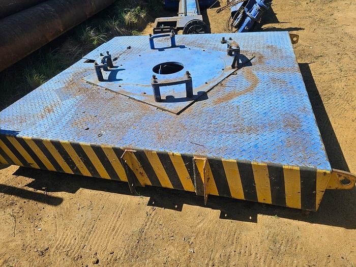 Used INDUSTRIAL WELDER UNIT