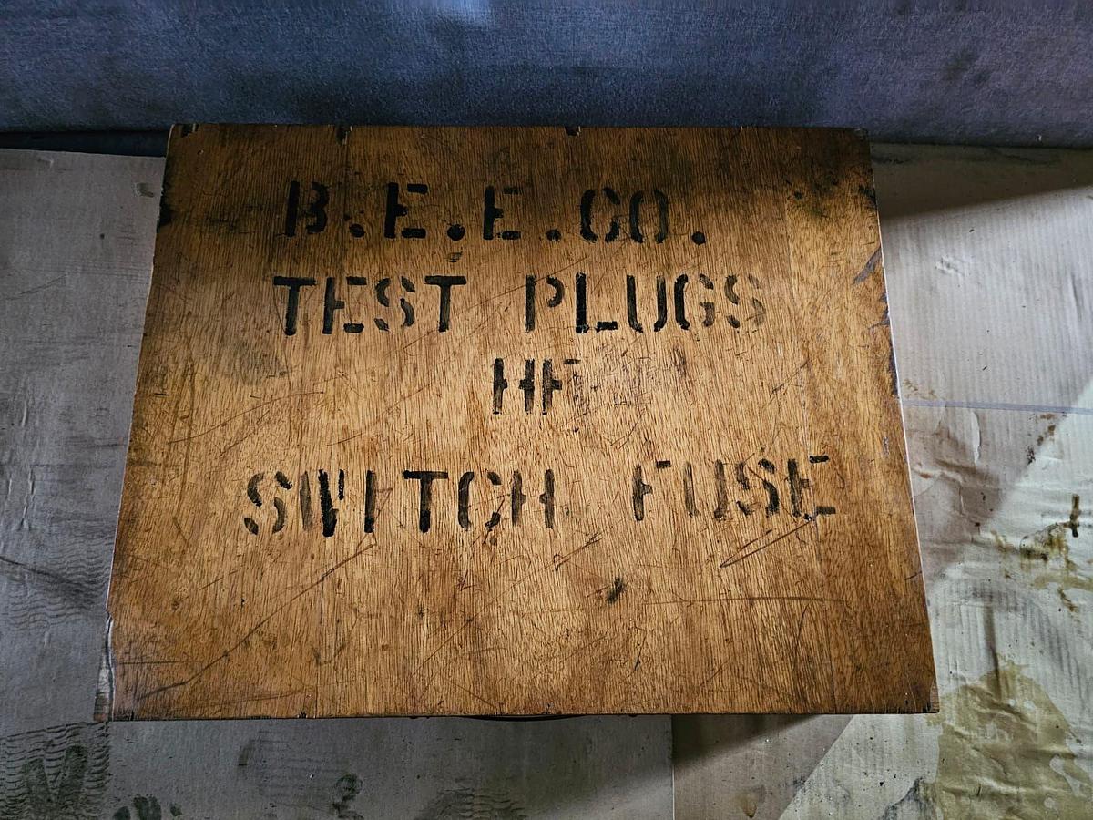 Used TEST PLUGS HF SWITCH FUSE