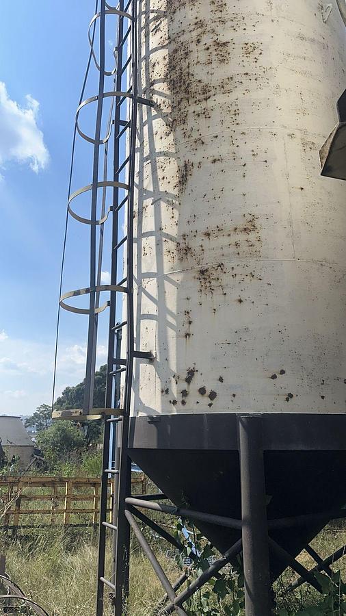 Used DRY BULK SILO