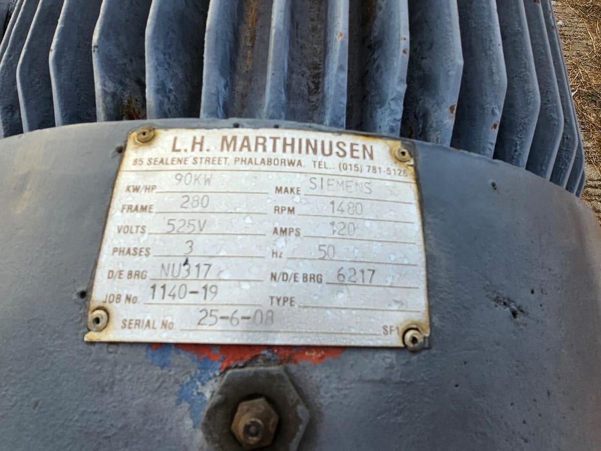 Used 90 5RP3 UNIVERSAL FAN WITH 90 KW ELECTRIC MOTOR