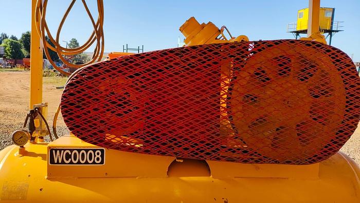 Used 13 BAR DUAL CHAMBER 7.5KW 400V INGERSOLL-RAND TYPE 30 COMPRESSOR (NOT TESTED)