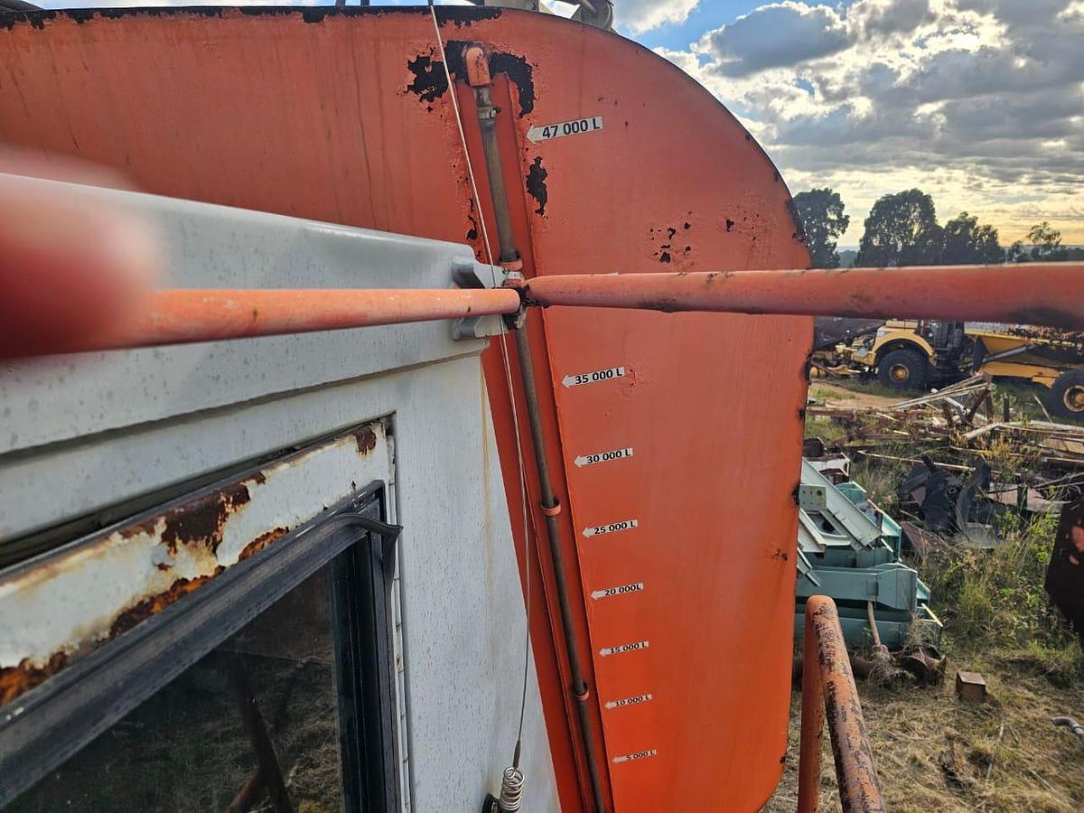Used 50000 LITRE DIESEL BOWSER