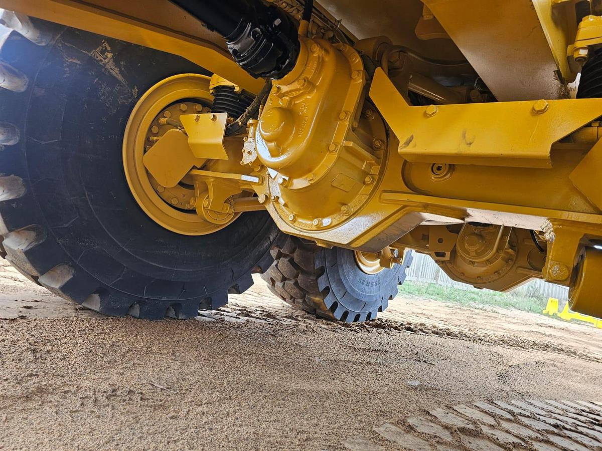 Used BELL ADT B40D 6X6 (USED)