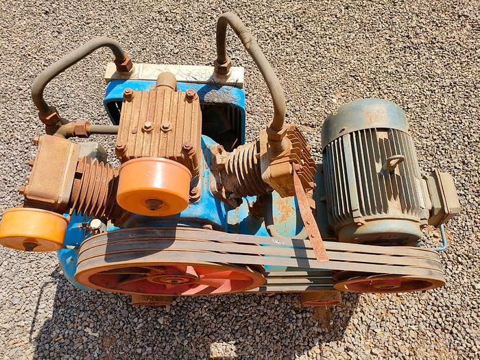 Used 15KW 3 CHAMBER COMPRESSOR (NOT TESTED)