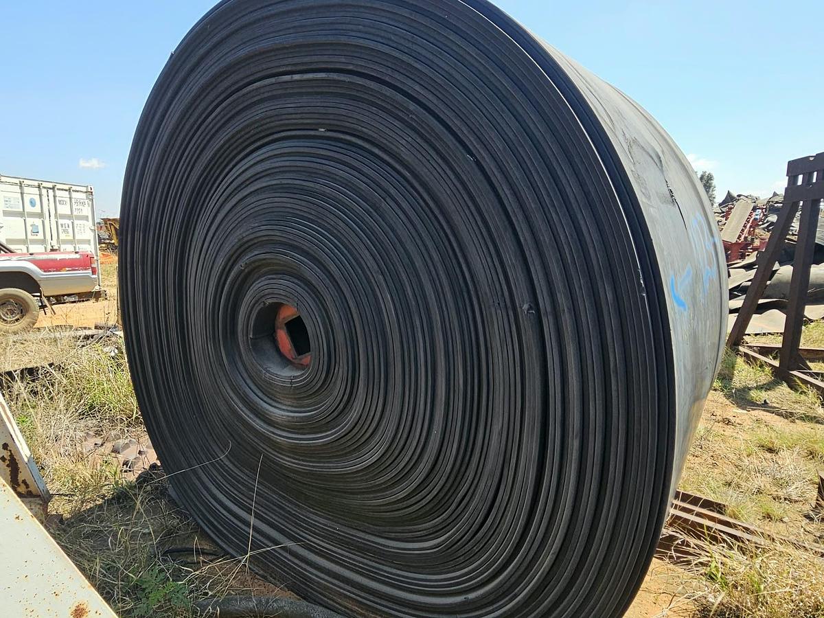 Used 1240MM STEELCORE CONVEYOR BELT
