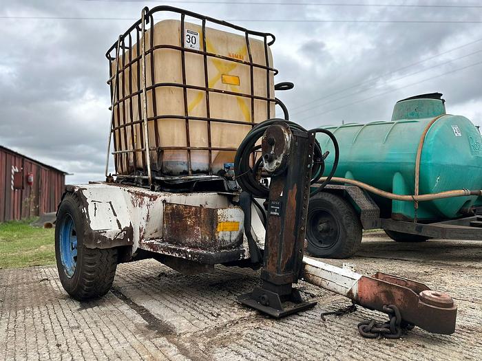 Used HEAVY DUTY OFF ROAD 1000 LITRE OIL TANK ON TRAILER