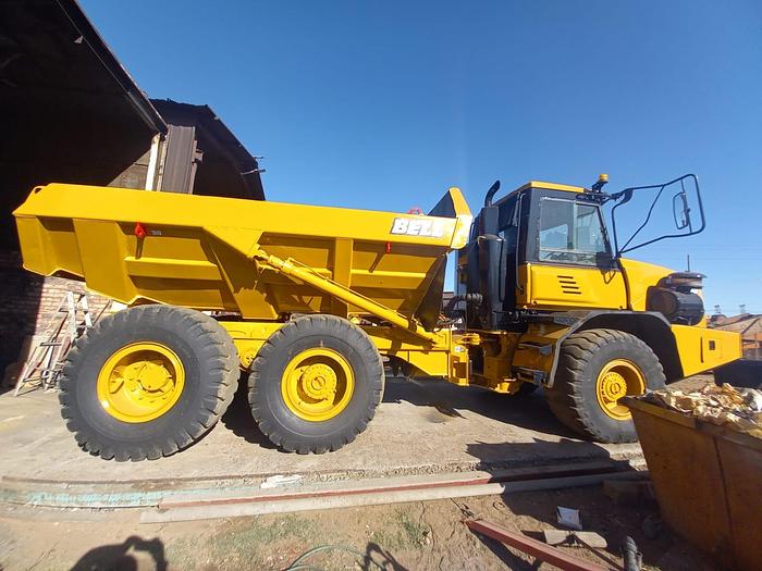 Used BELL B18D 6X4 HAULER (RUNNER)