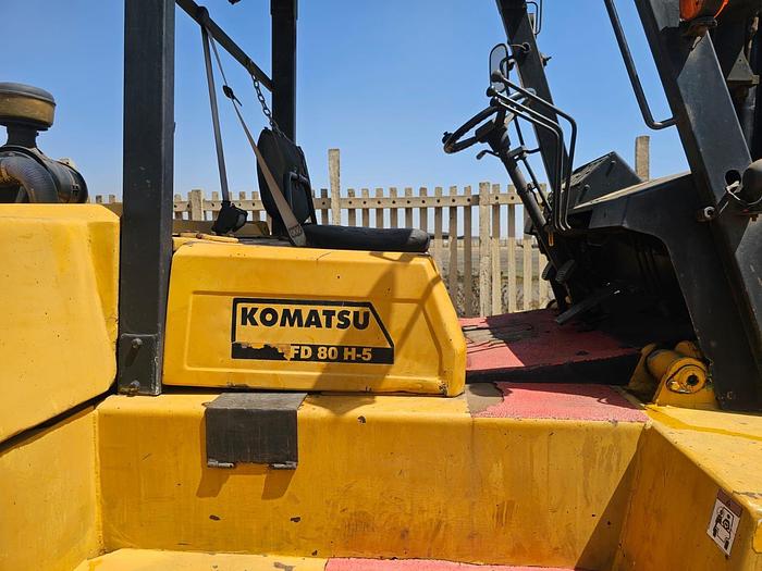 Used KOMATSU FD80H-5 FORKLIFT WITH TWO (2) EXTENDED FORKS (RUNNER) (BATTERIES NOT INCLUDED)