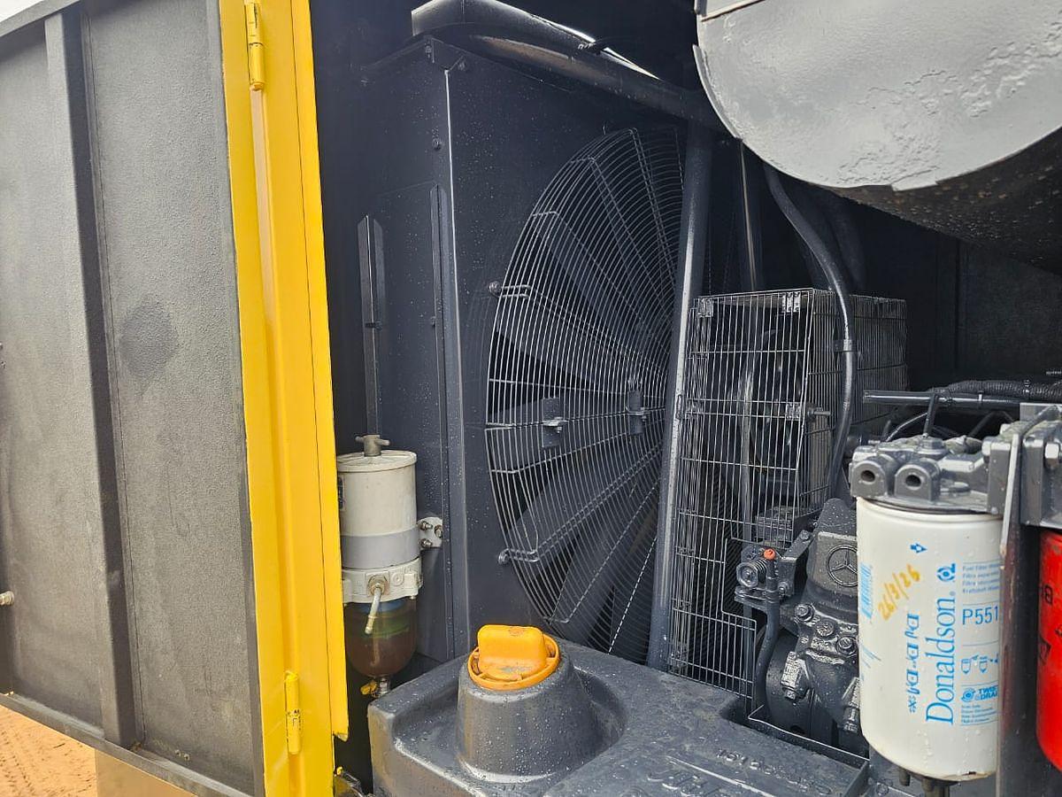 Used ATLAS COPCO XAS 495 MOBILE COMPRESSOR WITH MERCEDES BENZ ENGINE - OPERATIONAL