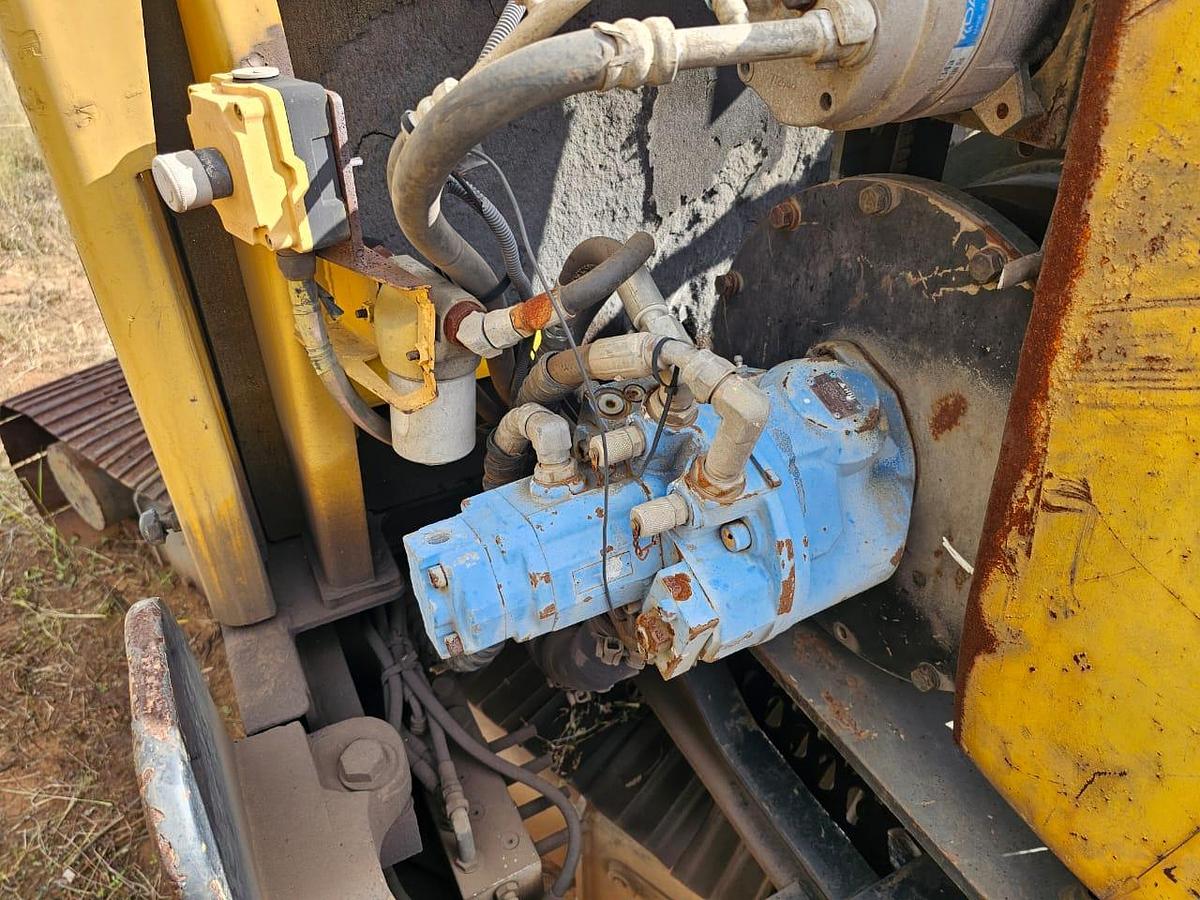Used HYUNDAI ROBEX 60-9S EXCAVATOR - INOPERABLE