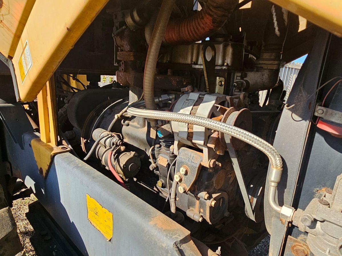 Used 2 TON WUHLF FRONT END LOADER (ENGINE FAILURE)