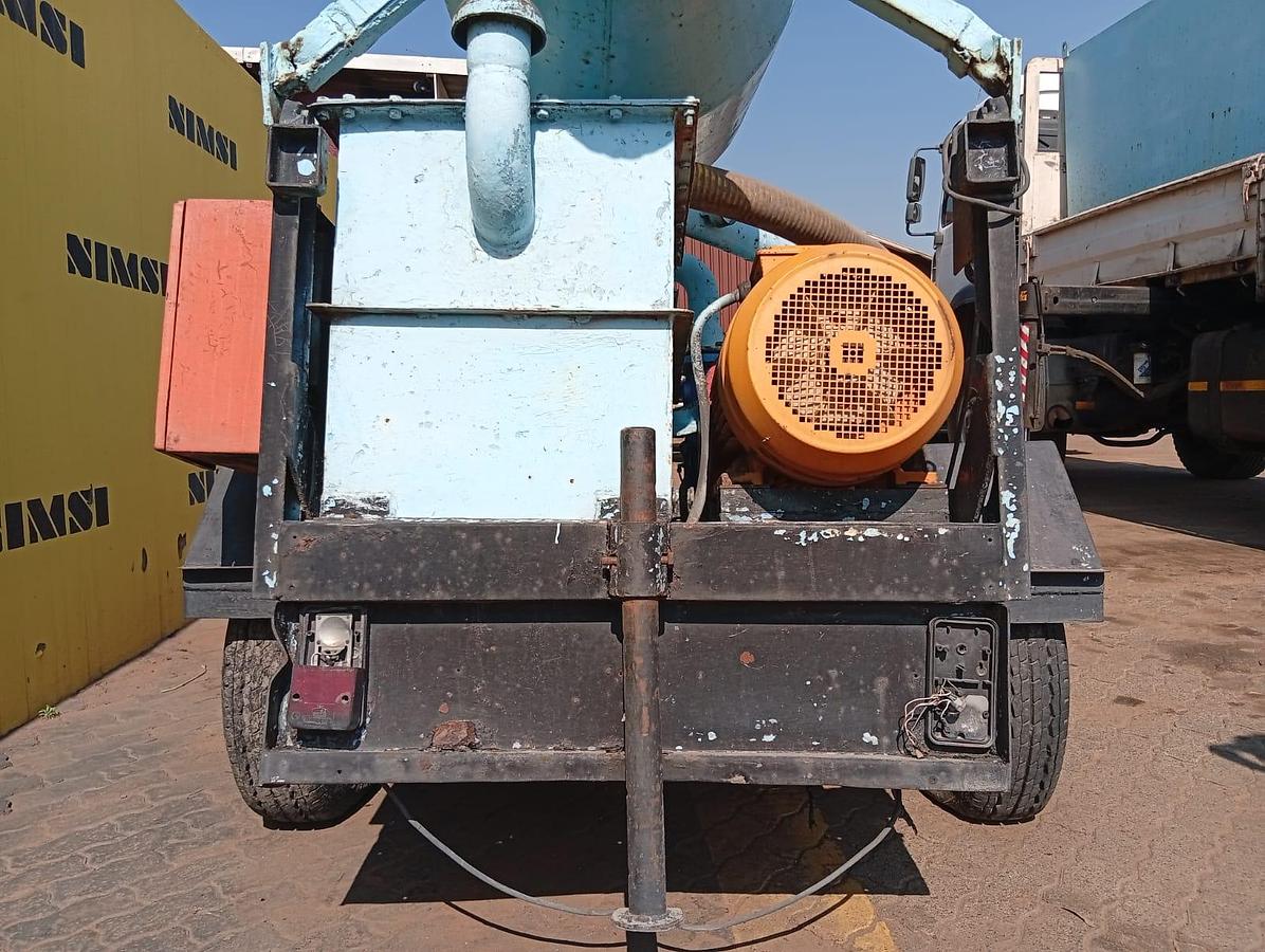 Used ELECTRIC MOBILE VACUUM UNIT WITH START AND GO BOX WITH 22KW MOTOR