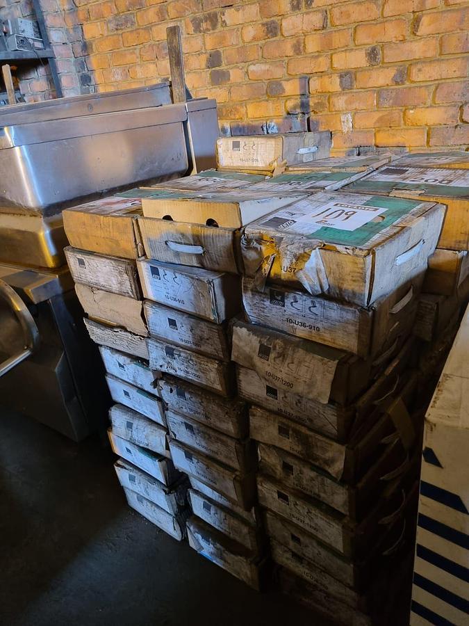 Used MATO CONVEYOR BELT SPLICING CLIPS (ORIGINAL CONDITION)