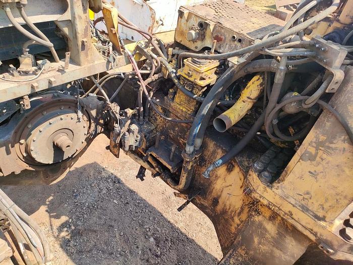 Used KOMATSU 475A DOZER WITH ENGINE, RIPPER AND BLADE (PARTIALLY STRIPPED