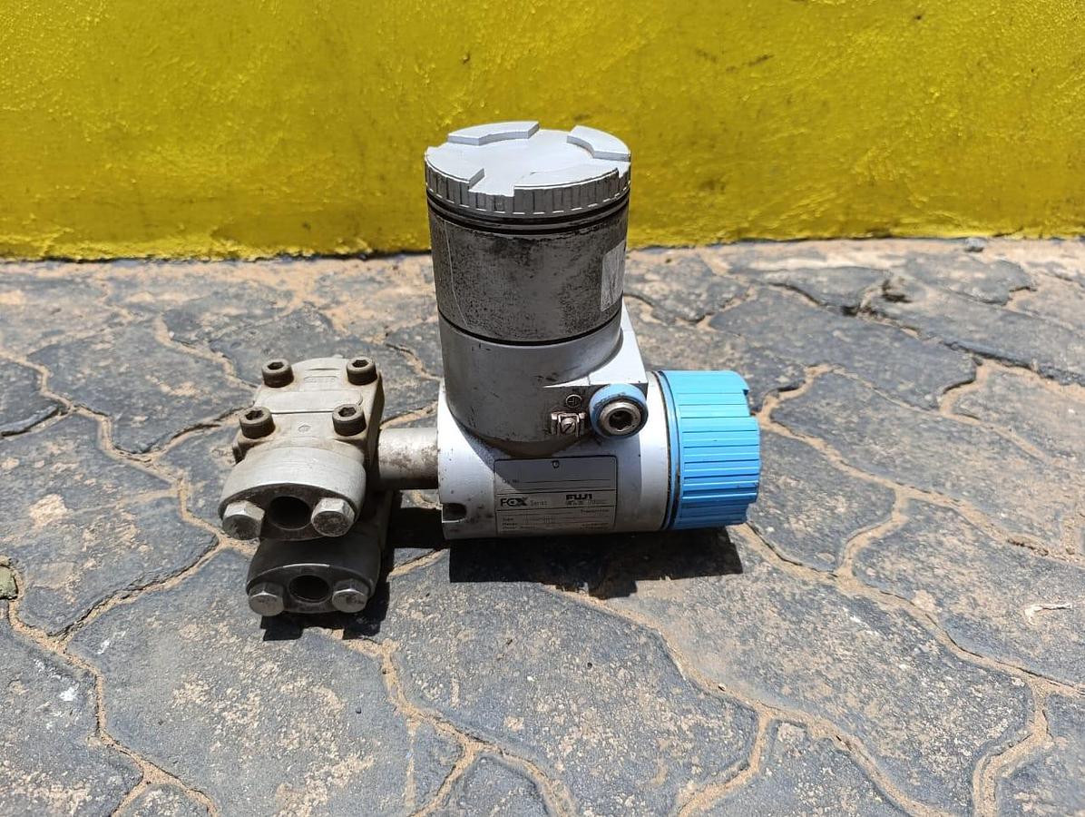 Used DIFF PRESSURE VALVE 0 TO 100 M BAR (USED)