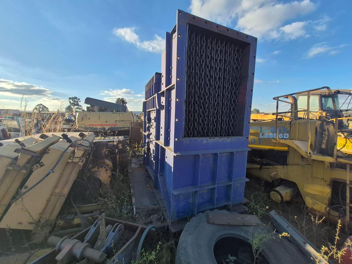 Used IMPACT CRUSHER CASING (CASING ONLY) 