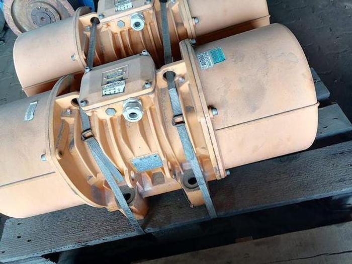 Used Italvibras vibrating motor