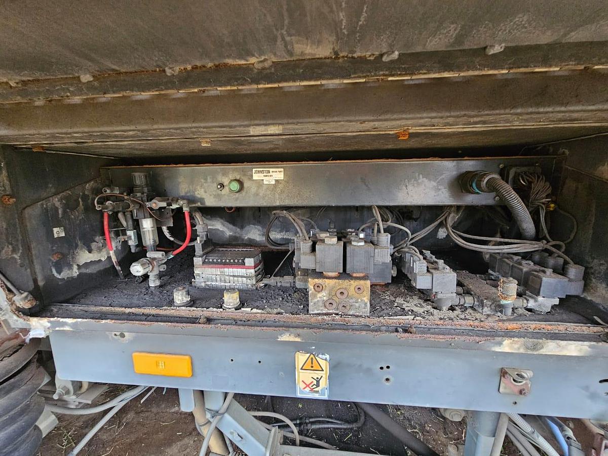 Used MERCEDES-BENZ ATEGO 1517 WATER TANK TRUCK