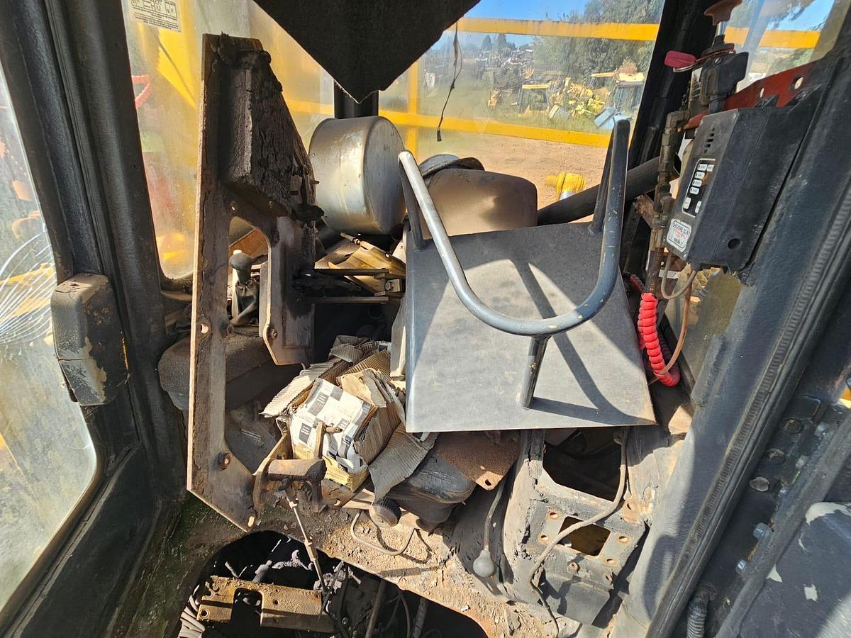 Used D375A KOMATSU DOZER (STRIPPING)