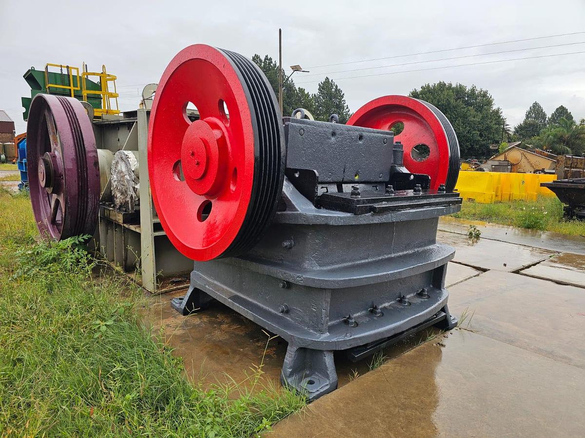 Used JAW CRUSHER 48X12 (USED)