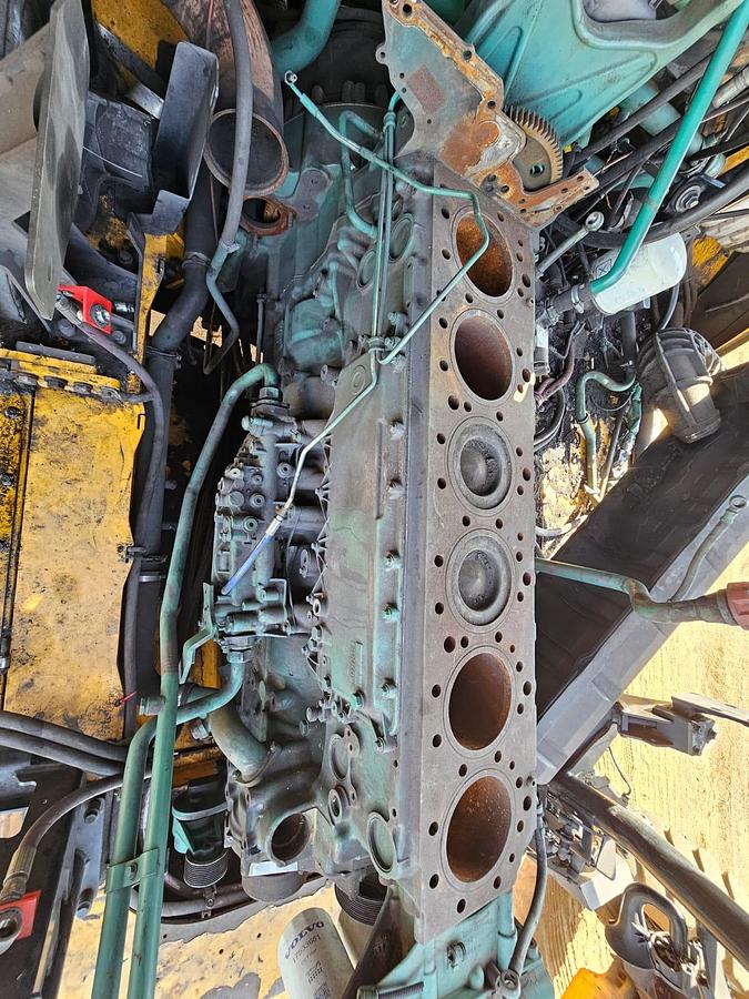 Used VOLVO A40F STRIPPING FOR SPARES
