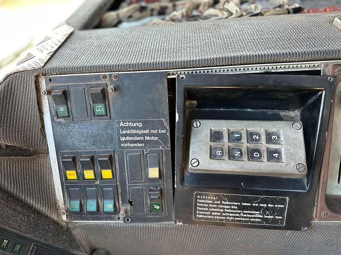 Used KRUPP KMK 5120 ALL TERRAIN 120 TON CRANE (RUNNER)