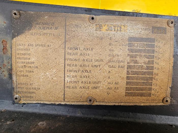 Used DOUBLE AXLE TRUCK TRAILER (TRAILER ONLY)(RUNNER)