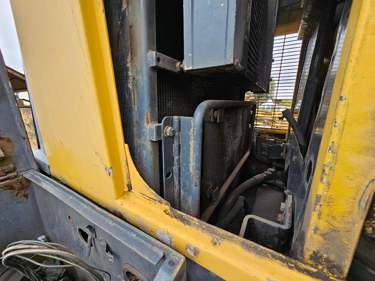 Used KOMATSU WA470-B FRONT END LOADER - INOPERABLE