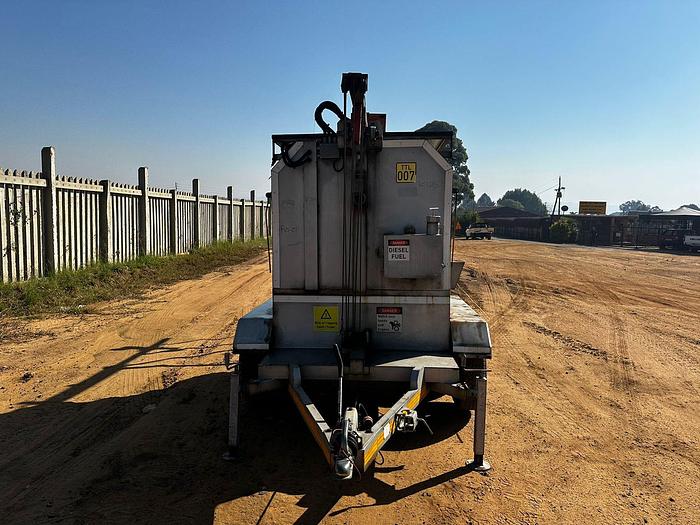 Used CAMERA TRAILER (NOT TESTED)