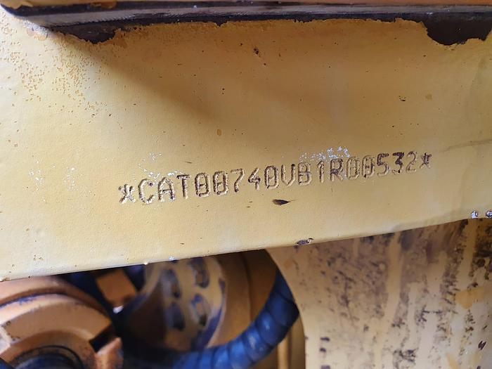 Used  CAT 740B EJ (RUNNER)