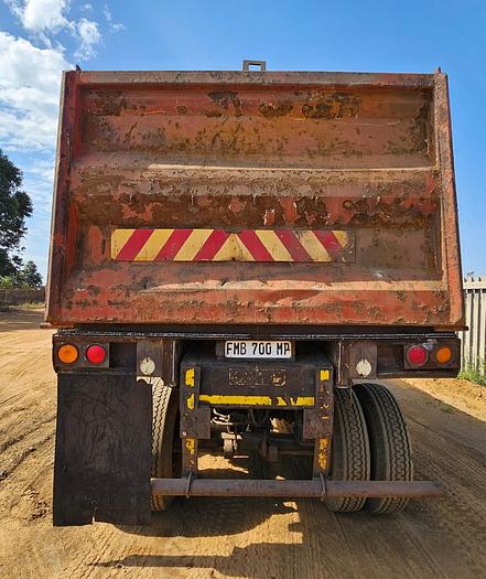 Used DOUBLE AXLE TRUCK TRAILER (TRAILER ONLY)(RUNNER)