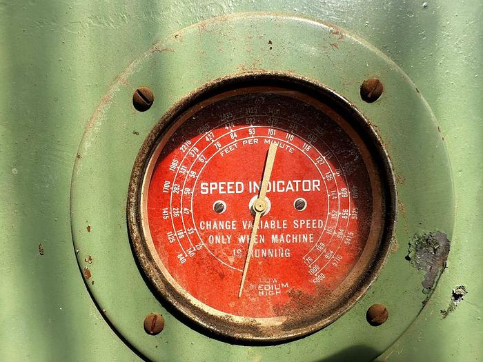 Used DOALL CONTOUR MATIC SAW 16 INCH AND WELDER (NOT TESTED)