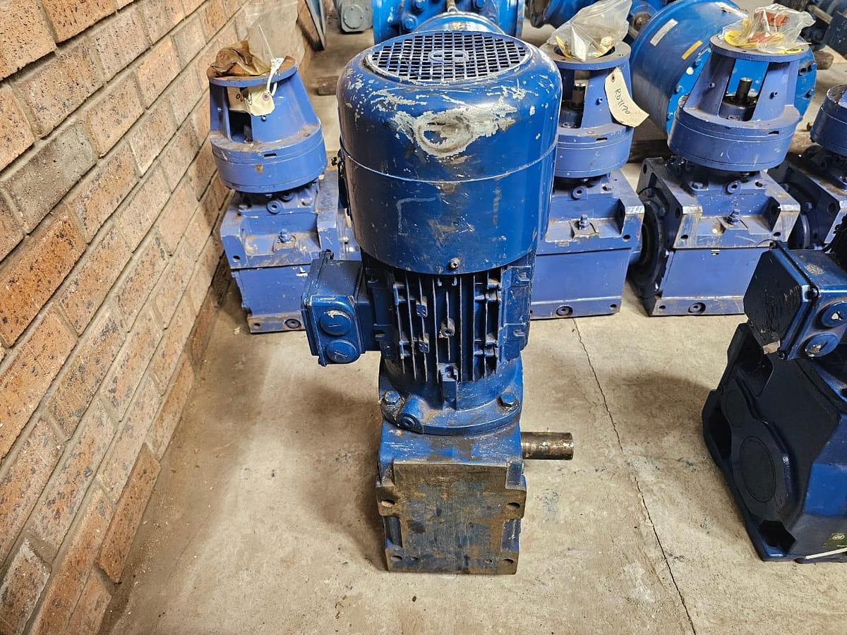 Used 4KW BMG POWER PACK