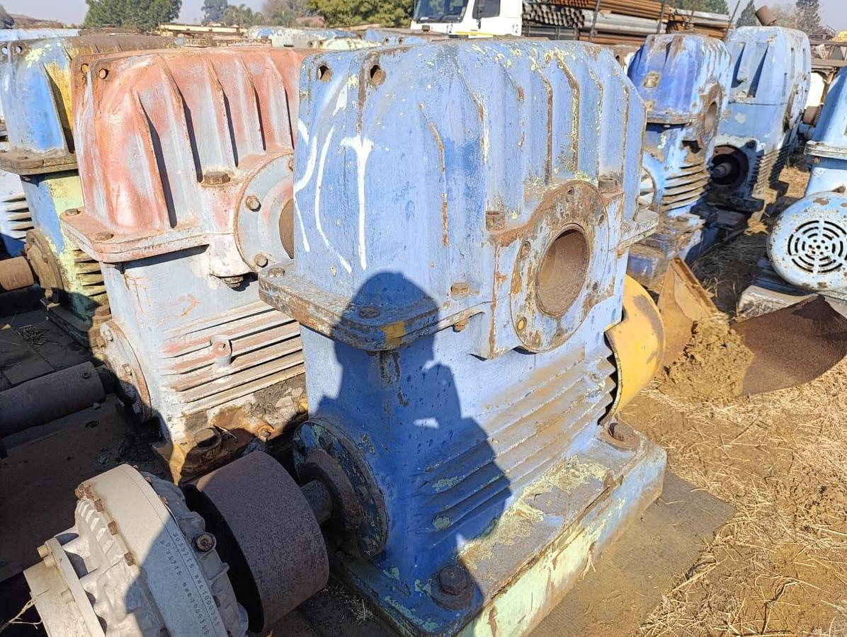 Used BEWGEAR GEARBOX
