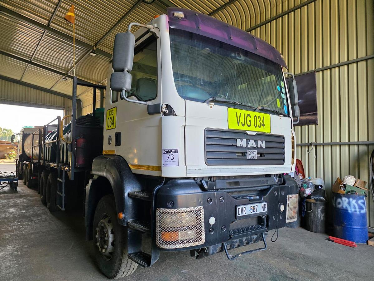 Used MAN 33-400BB 6X4 TRUCK WITH TWO (2) 2500 LITRE WATER TANKS & PUMPS - WITH NATIS