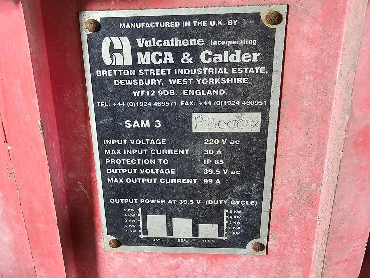 Used MANUAL INDUCTION ELECTROFUSION WELDER UNIT WITH FITTINGS