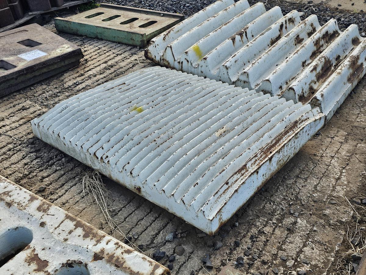 Used JAW CRUSHER LINERS
