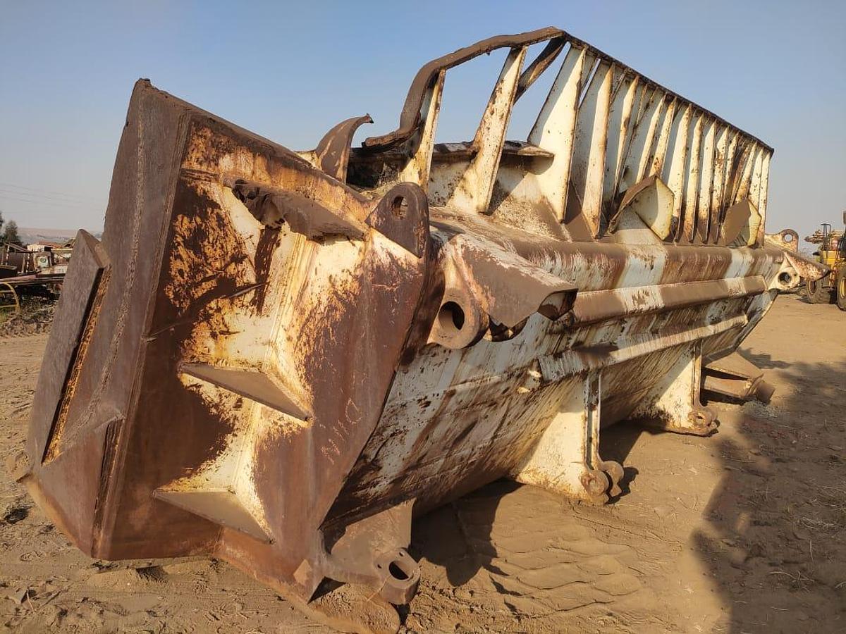 Used CAT D10 DOZER BLADE