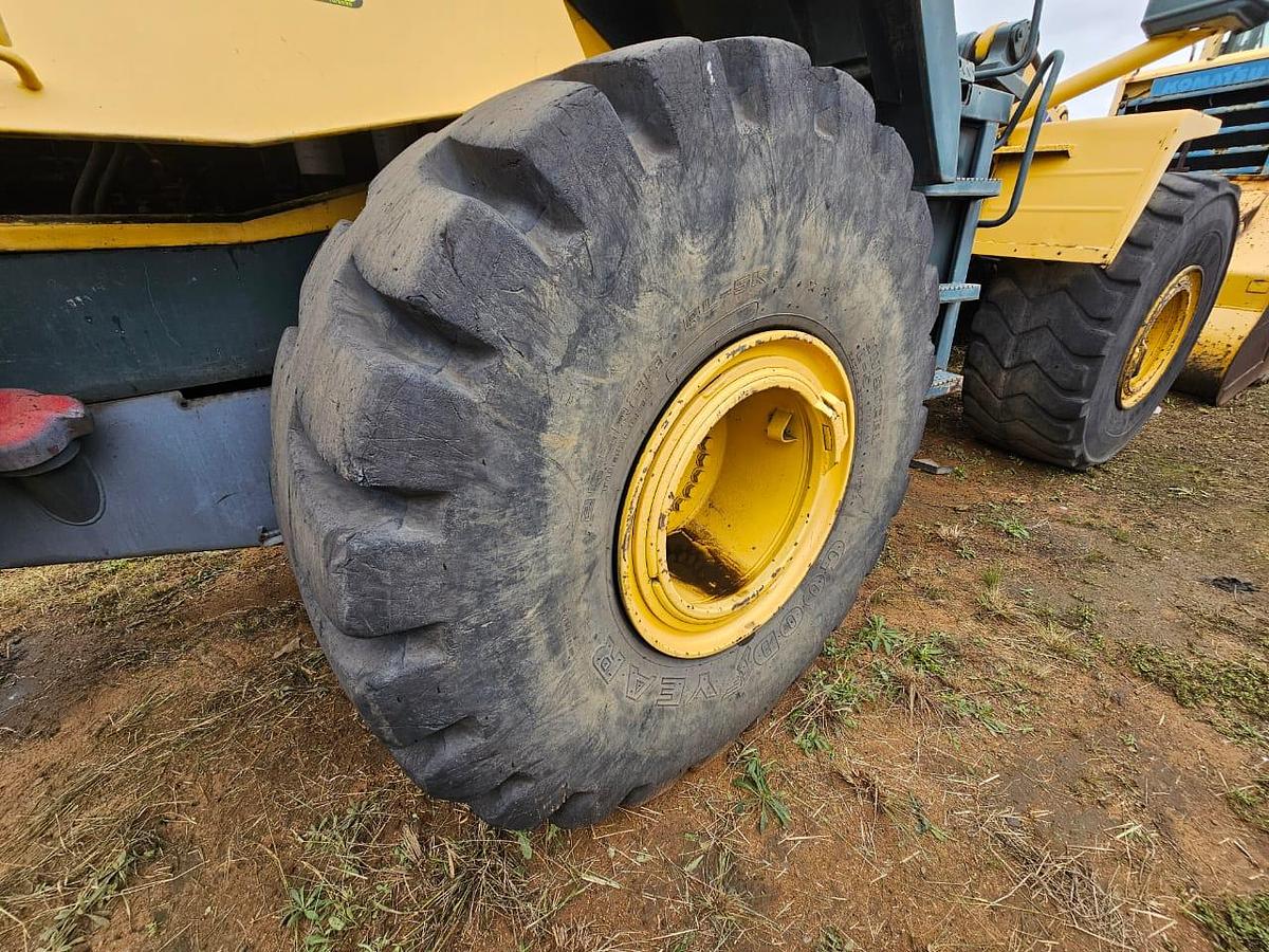 Used KOMATSU WA470-B FRONT END LOADER - INOPERABLE