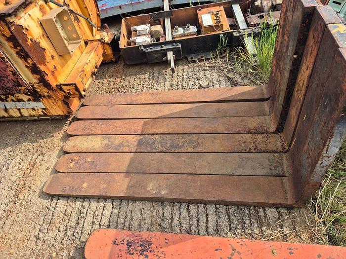 Used FORK LIFT FORKS (1.115m x 120mm x 580mm)