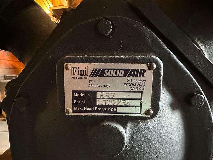 Used SOLID AIR COMPRESSOR (NEW)(NOT TESTED)