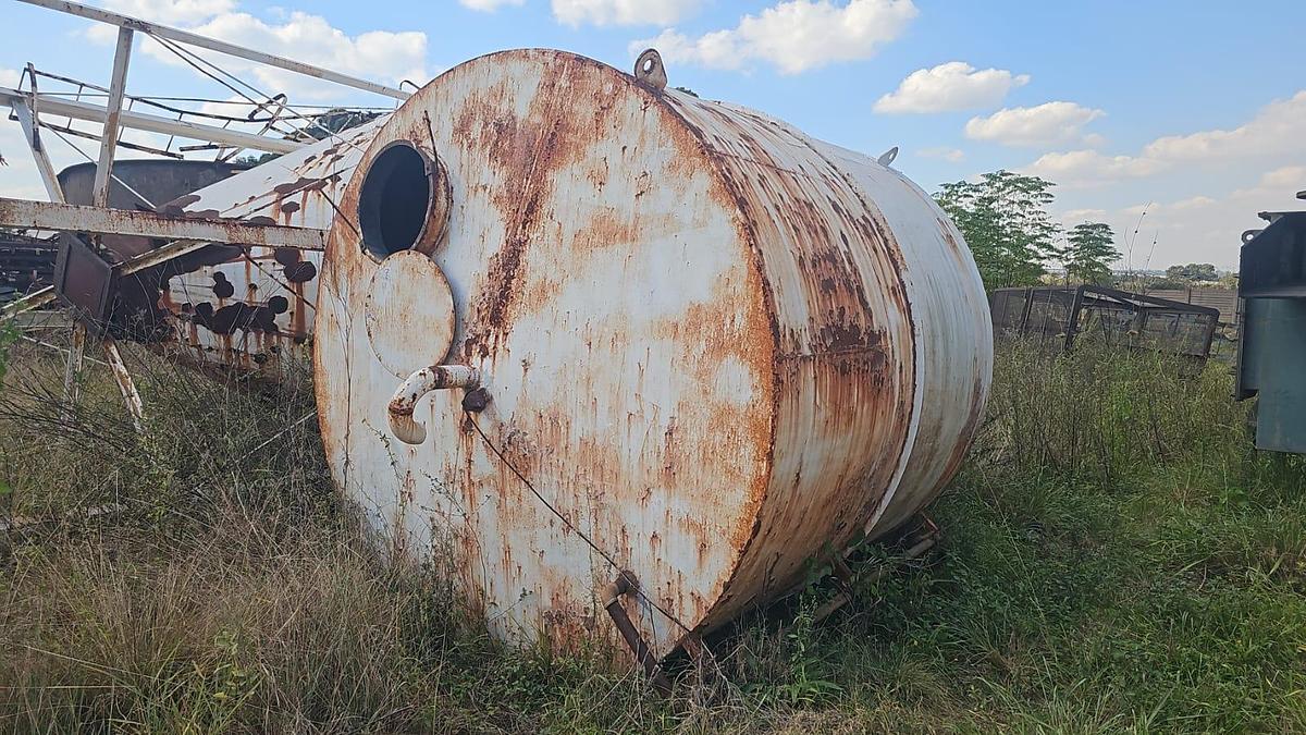 Used STEEL TANK