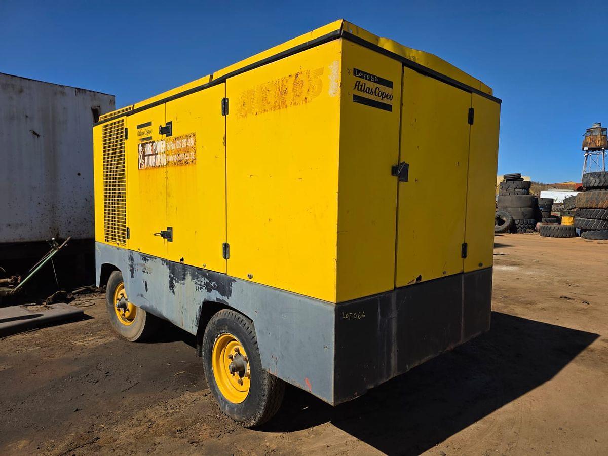 Used ATLAS COPCO XAS 495 MOBILE COMPRESSOR WITH MERCEDES BENZ ENGINE - INOPERABLE